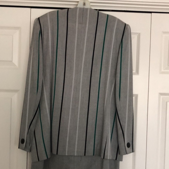 Vintage Women’s Work Suit - Picture 6 of 12